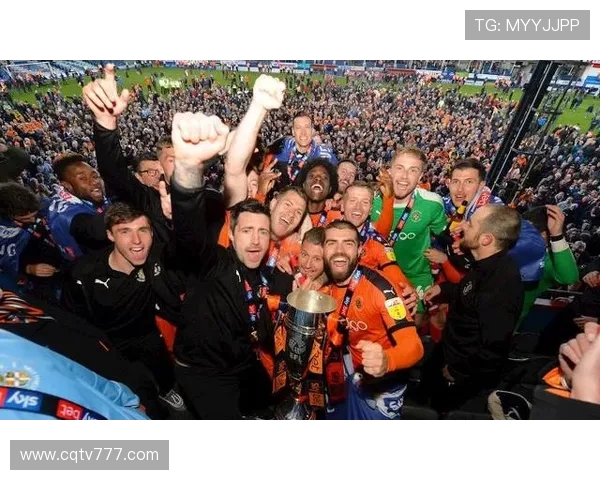 英超富豪与草根球队的竞争格局与分析